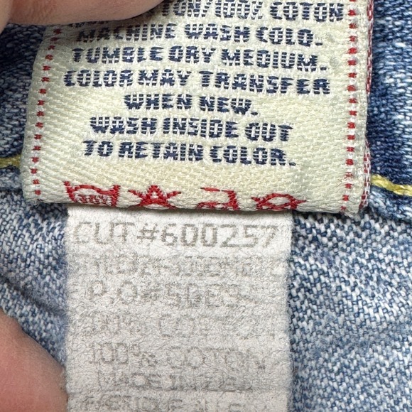 True‎ Religion Jeans Bobby Big T 31x33 Distressed Rips USA Made Denim Bootcut - Picture 10 of 15